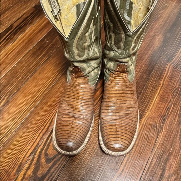 Brown Teju Lizard Cowboy Boots - Picture 1 of 4